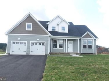 347 STEEPLE VIEW DRIVE, Unit 11, HANOVER, PA 17331