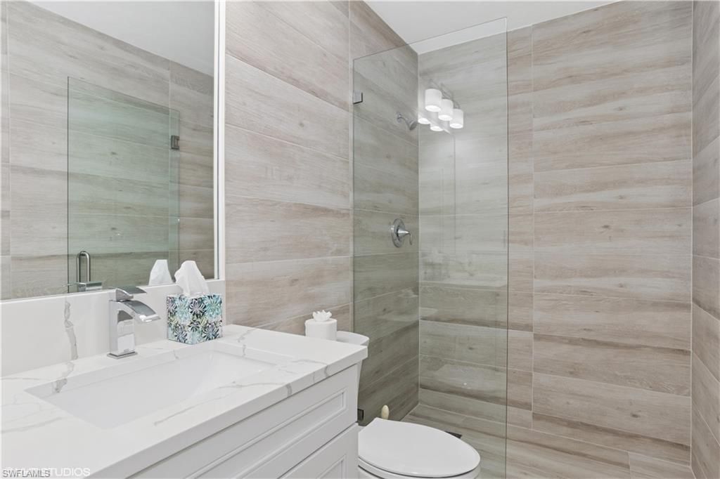 7048 Pelican Bay Blvd, Unit C-105, Naples, FL 34108 Photo