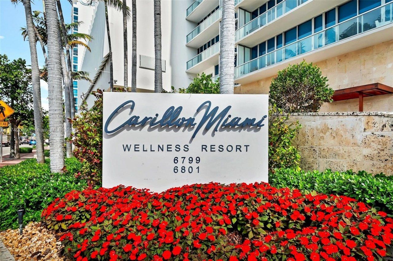 6799 Collins Ave, Unit 312, Miami Beach, FL 33141 Photo