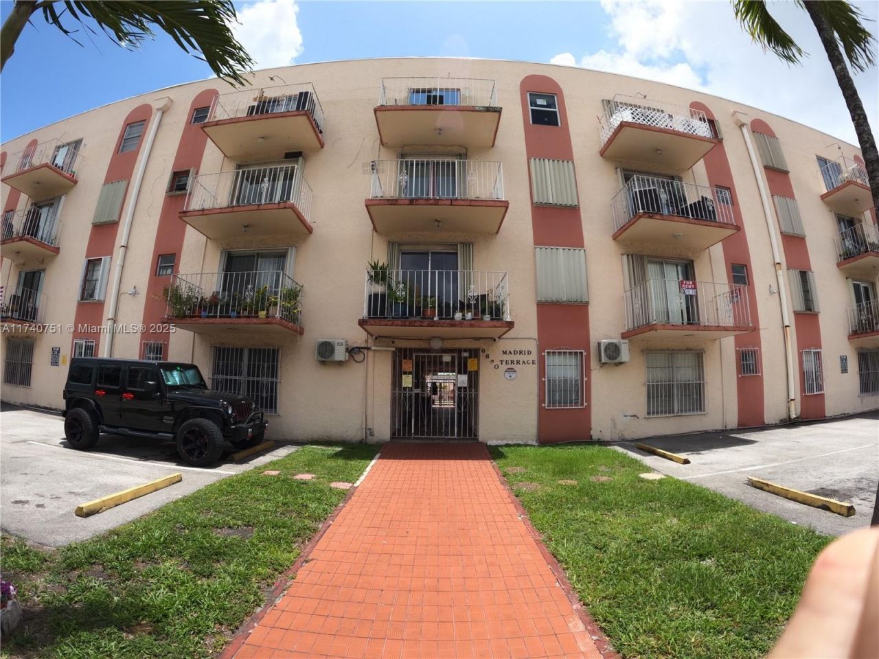 6820 W Flagler St, Unit 101, Miami, FL 33144 Photo