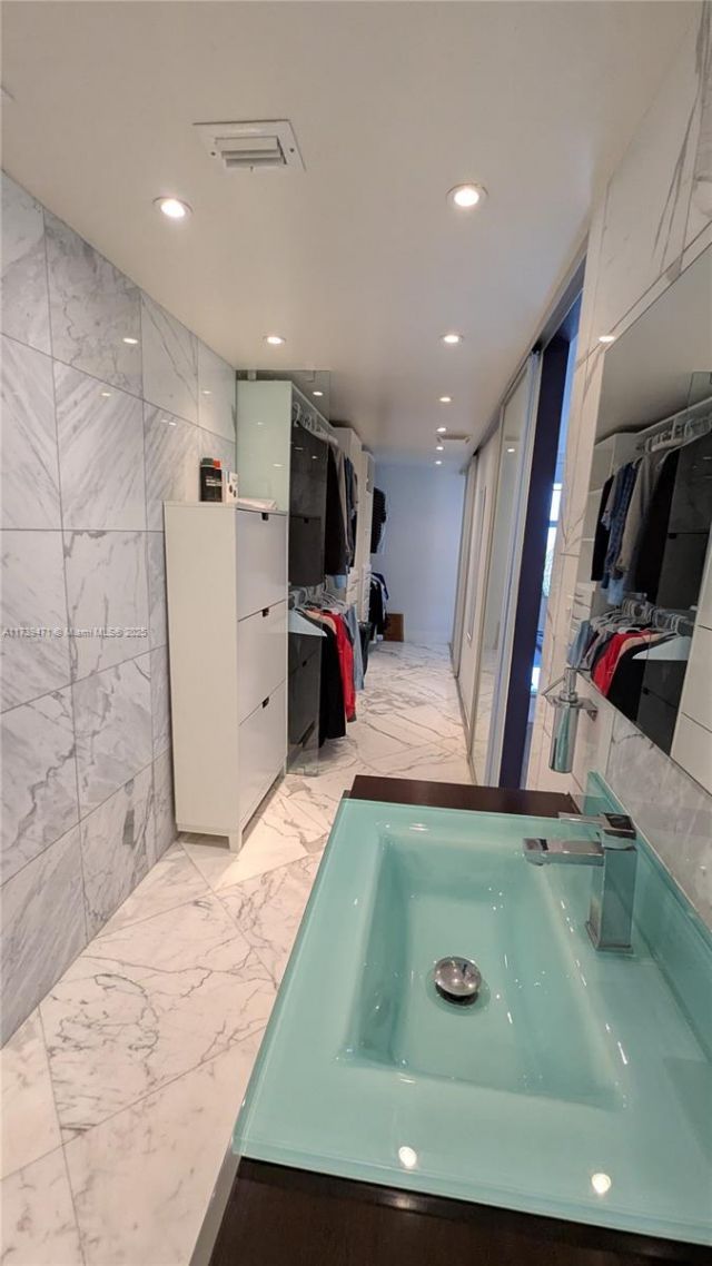 5151 Collins Ave, Unit 736, Miami Beach, FL 33140 Photo