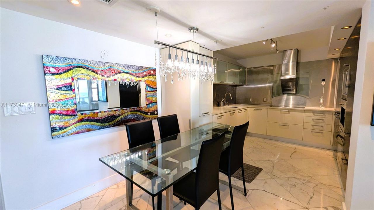 5151 Collins Ave, Unit 736, Miami Beach, FL 33140 Photo