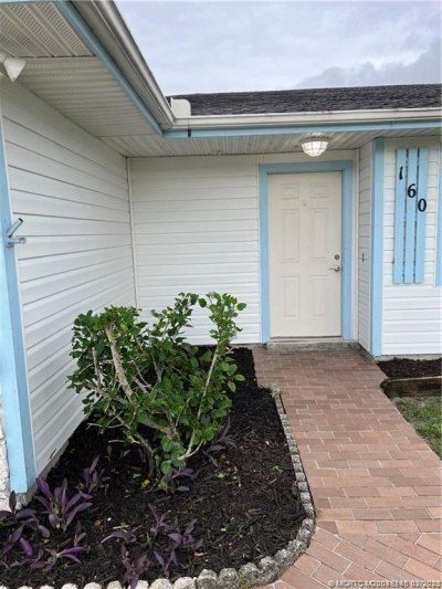 160 SE Lakehurst Drive, Port Saint Lucie, FL 34983 Photo