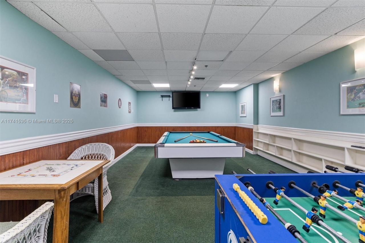 540 Brickell Key Dr, Unit 1519, Miami, FL 33131 Photo