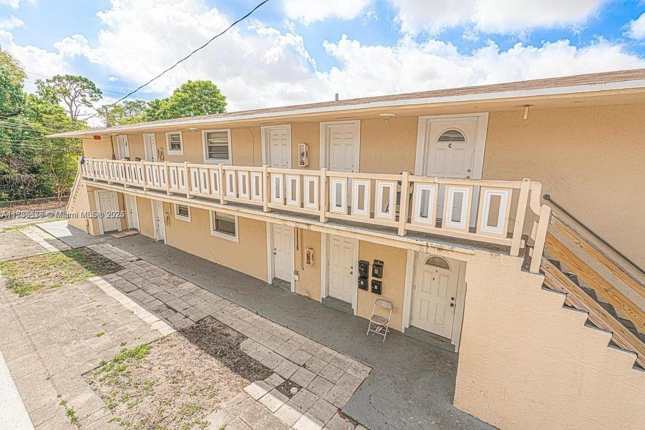 624 SW 16th Ave, Unit C, Fort Lauderdale, FL 33312 Photo