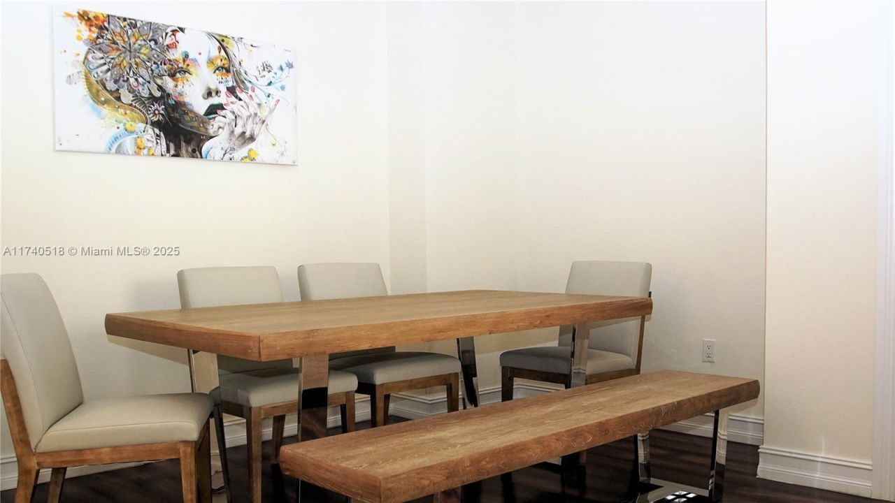 3001 NE 185th St, Unit 428, Aventura, FL 33180 Photo