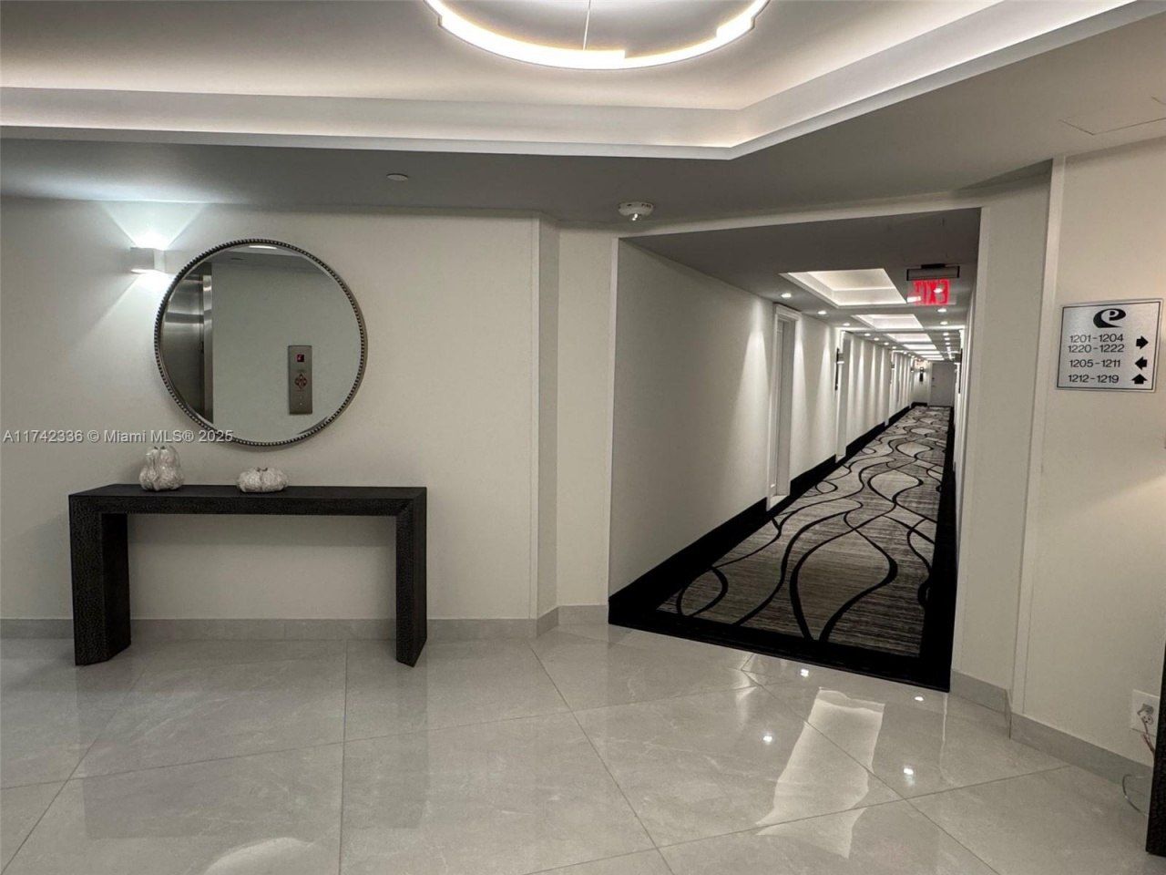 3180 S Ocean Dr, Unit 1217, Hallandale Beach, FL 33009 Photo