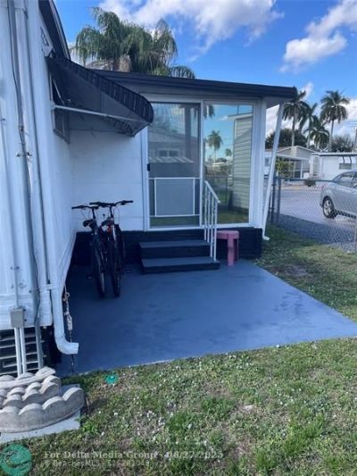 8610 SW 18th Court, Davie, FL 33324 Photo