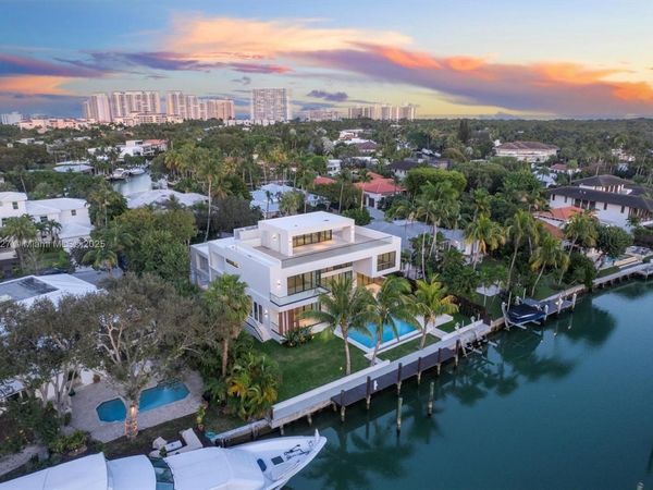 960 Mariner Dr, Key Biscayne, FL 33149