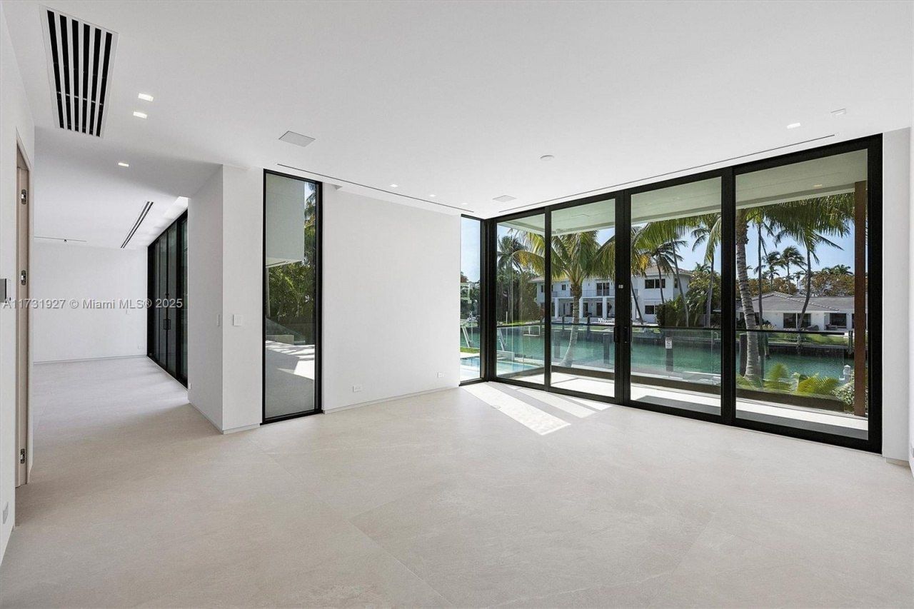 960 Mariner Dr, Key Biscayne, FL 33149 Photo