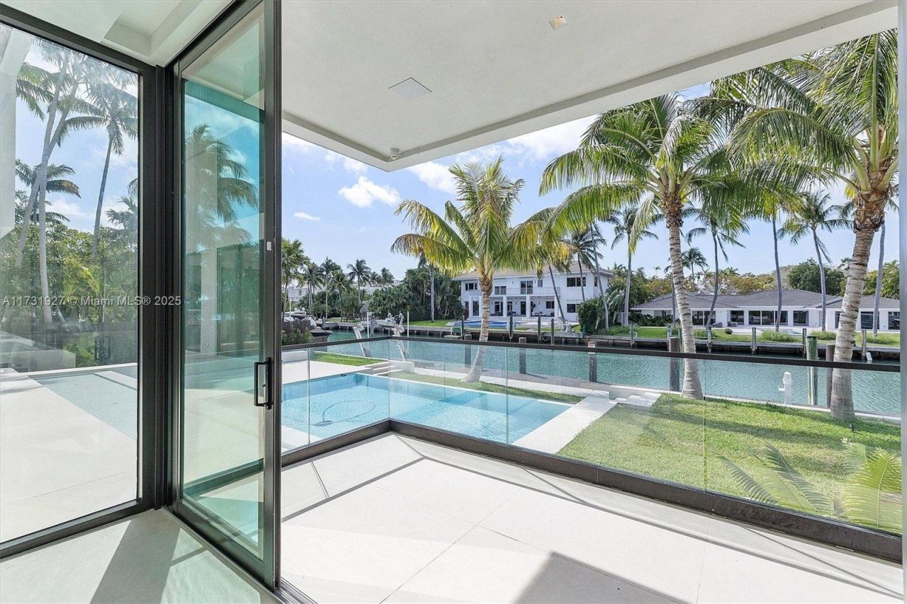 960 Mariner Dr, Key Biscayne, FL 33149 Photo