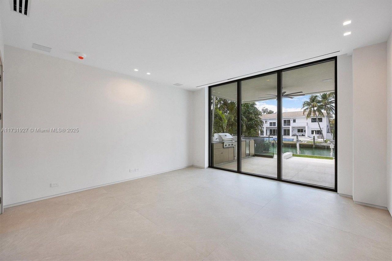 960 Mariner Dr, Key Biscayne, FL 33149 Photo