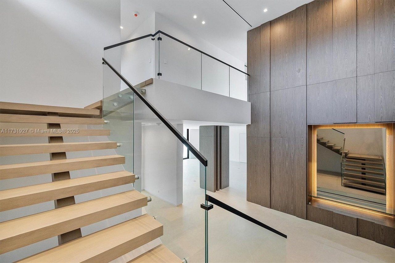 960 Mariner Dr, Key Biscayne, FL 33149 Photo