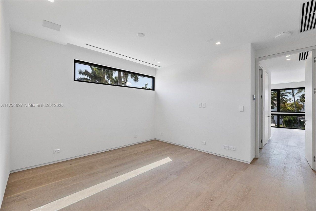 960 Mariner Dr, Key Biscayne, FL 33149 Photo