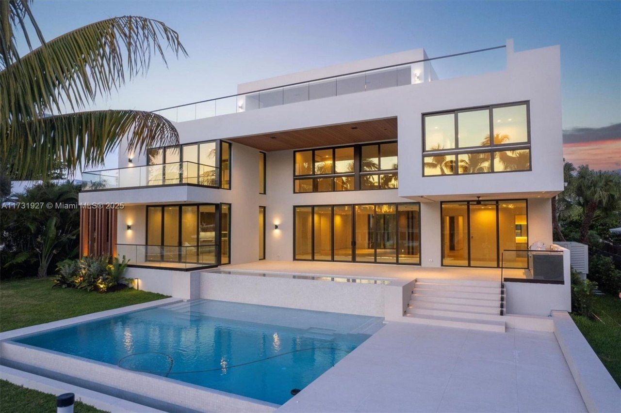 960 Mariner Dr, Key Biscayne, FL 33149 Photo