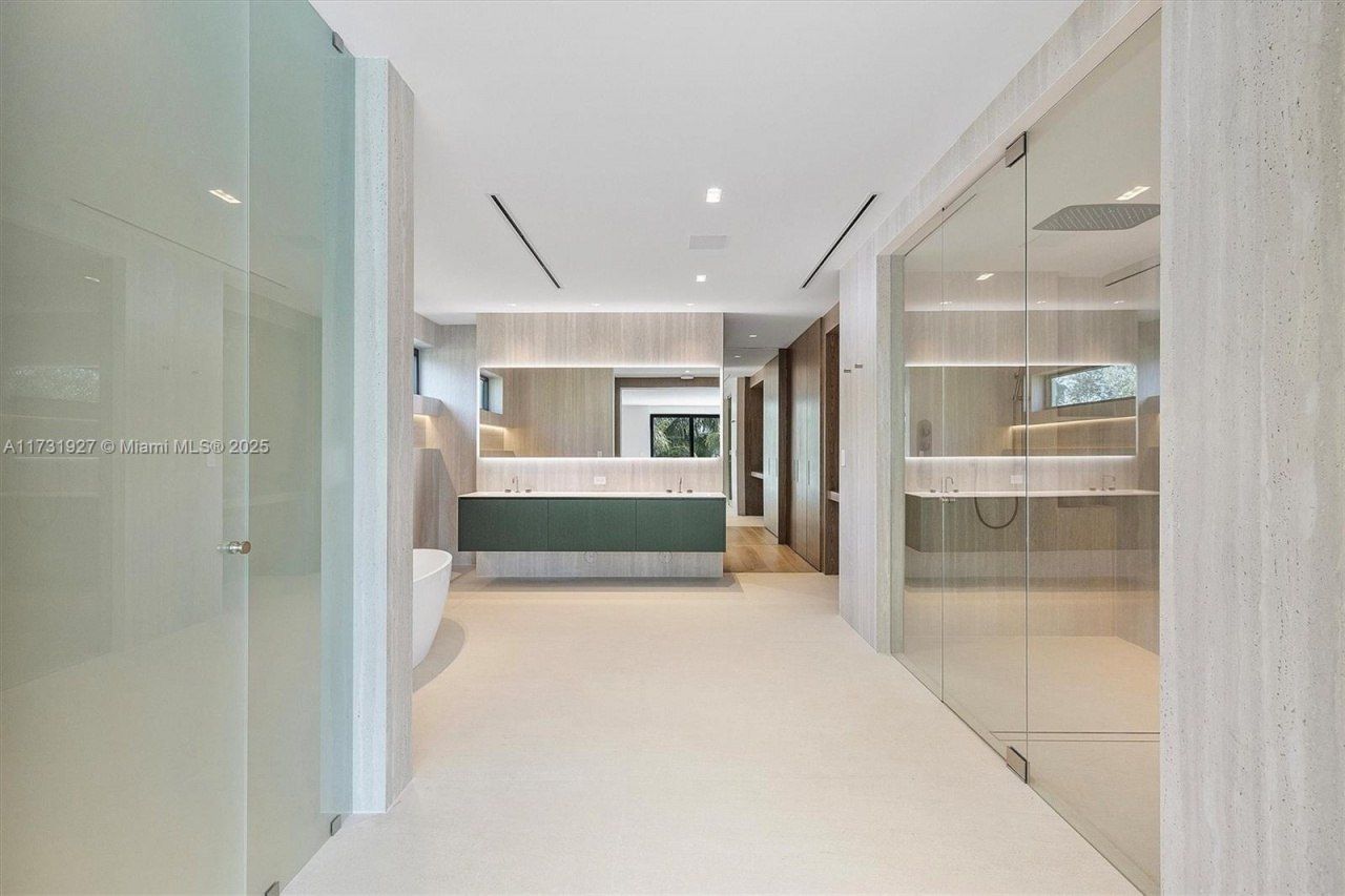 960 Mariner Dr, Key Biscayne, FL 33149 Photo