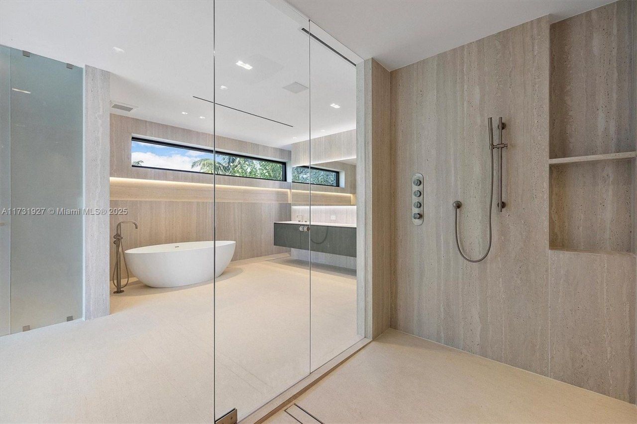 960 Mariner Dr, Key Biscayne, FL 33149 Photo