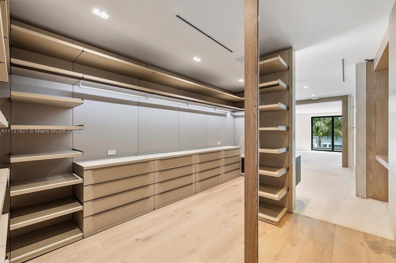 960 Mariner Dr, Key Biscayne, FL 33149 Photo