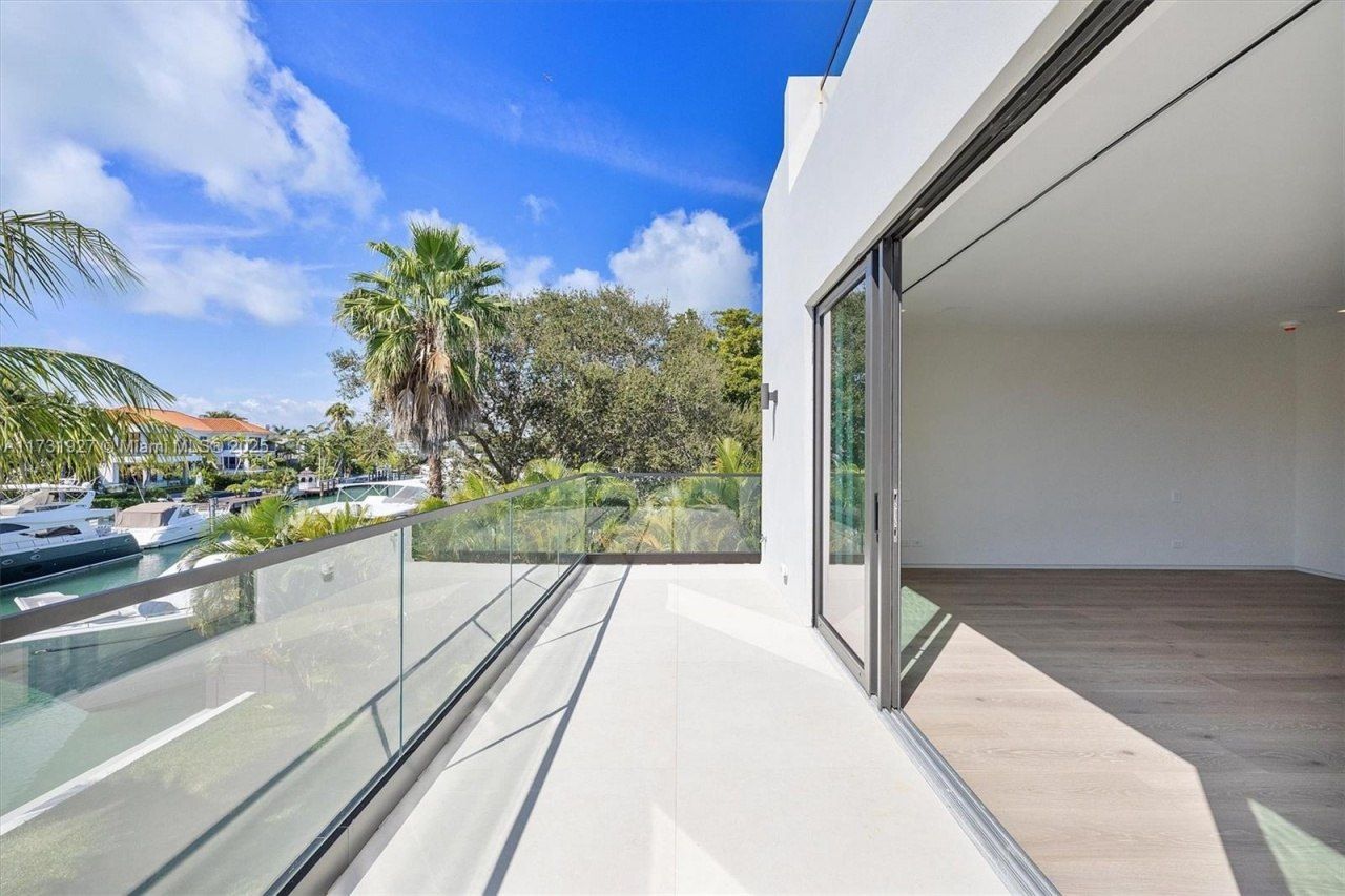 960 Mariner Dr, Key Biscayne, FL 33149 Photo