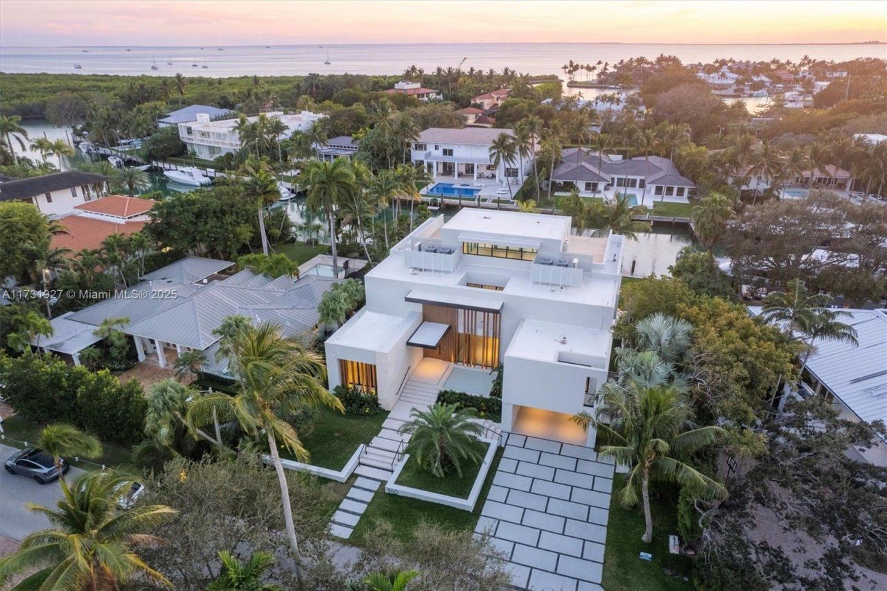 960 Mariner Dr, Key Biscayne, FL 33149 Photo