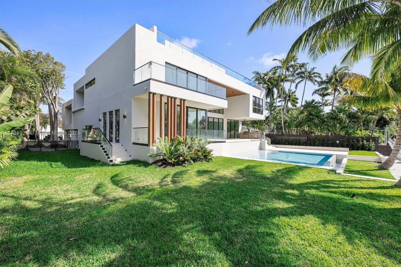 960 Mariner Dr, Key Biscayne, FL 33149 Photo