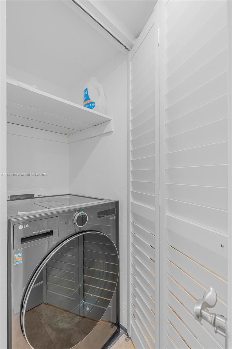 600 NE 36th St, Unit 414, Miami, FL 33137 Photo