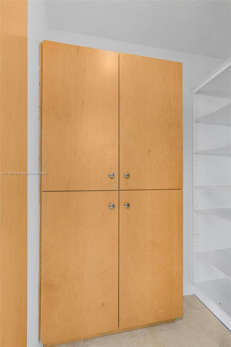 600 NE 36th St, Unit 414, Miami, FL 33137 Photo