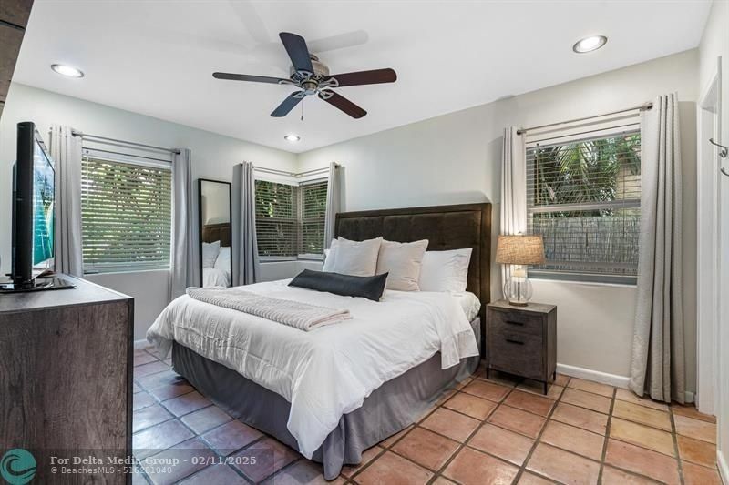 400 45th St, West Palm Beach, FL 33407 Photo