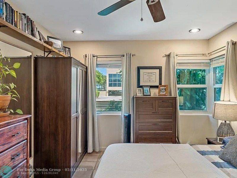 400 45th St, West Palm Beach, FL 33407 Photo