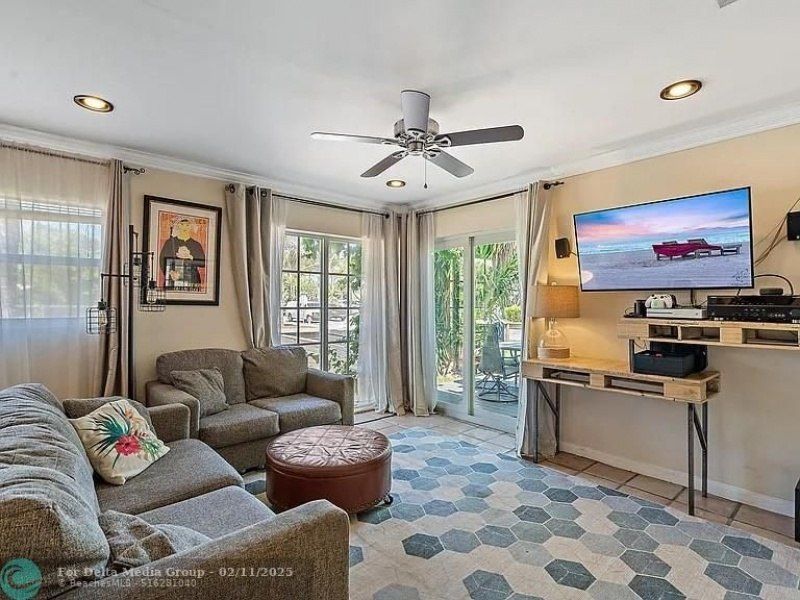 400 45th St, West Palm Beach, FL 33407 Photo