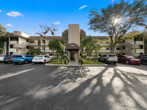 7625 NW 79th Avenue, Unit 106, Tamarac, FL 33321