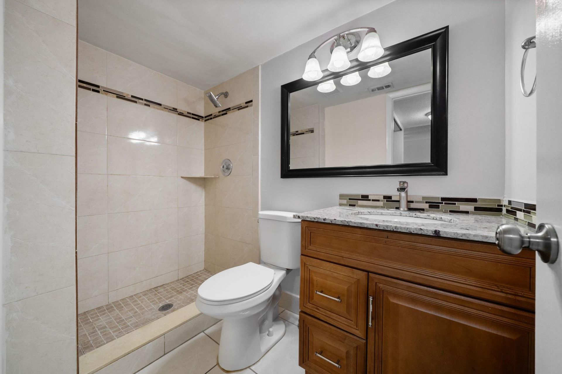 7625 NW 79th Avenue, Unit 106, Tamarac, FL 33321 Photo