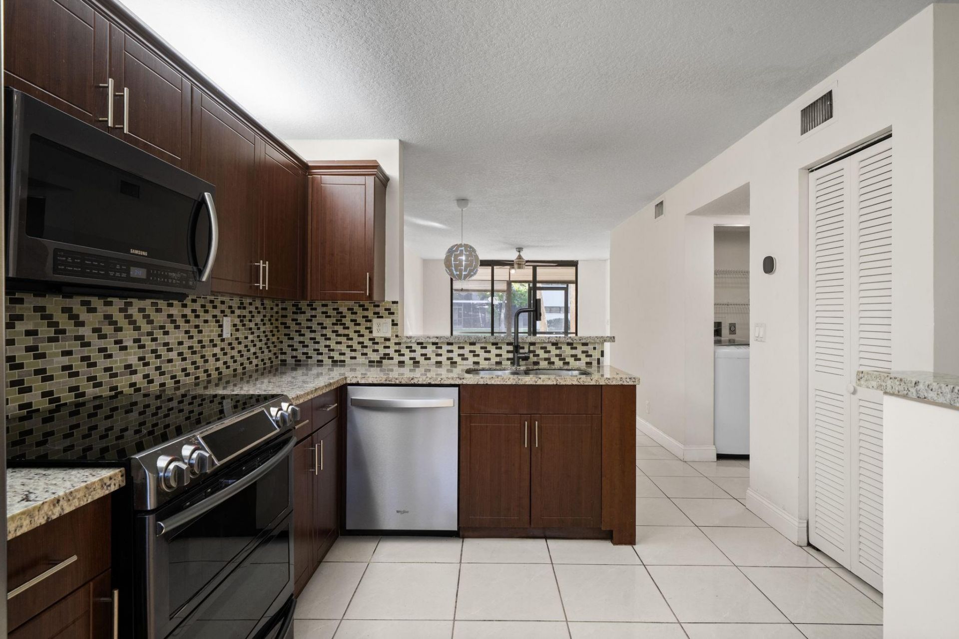 7625 NW 79th Avenue, Unit 106, Tamarac, FL 33321 Photo