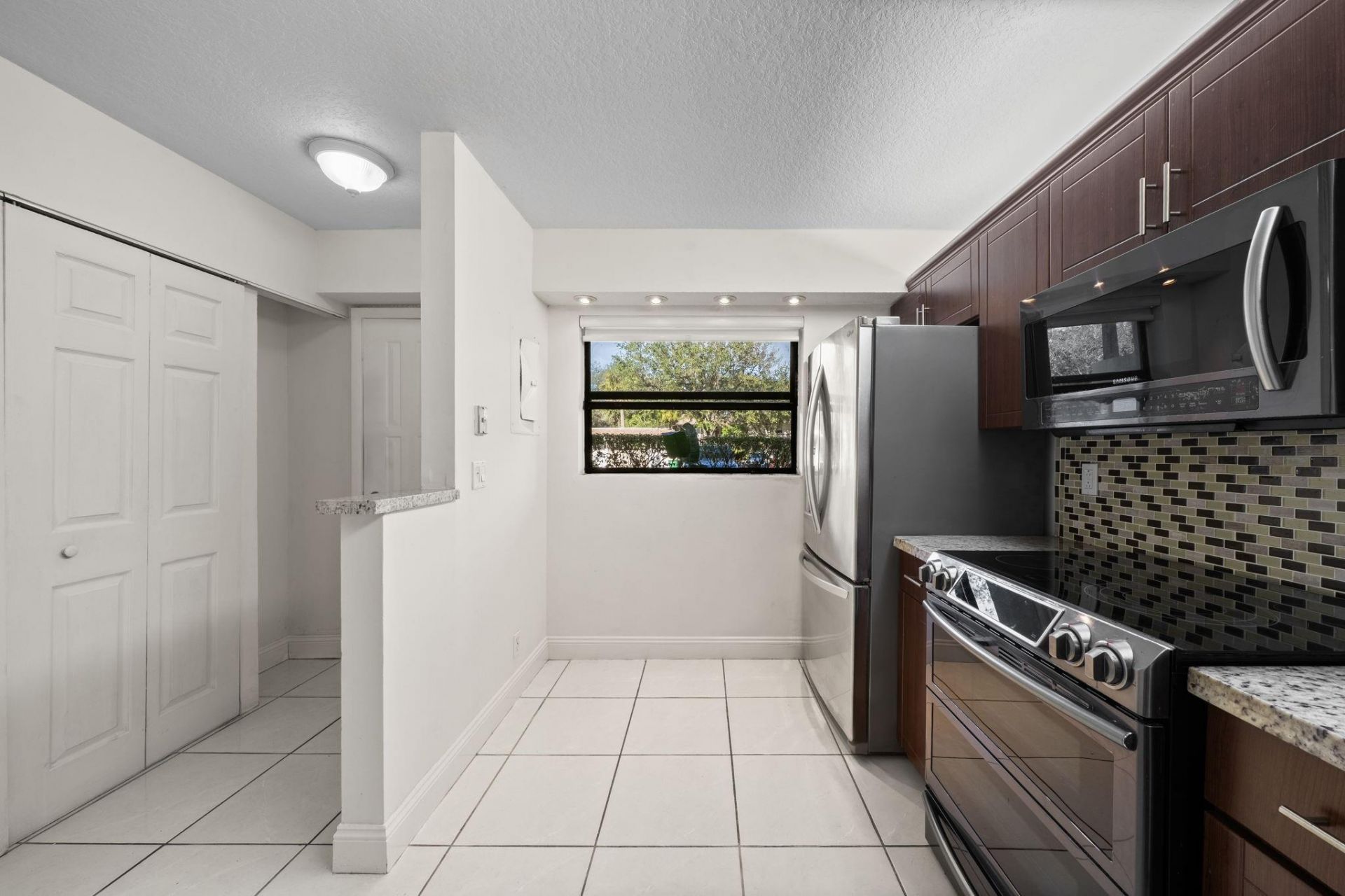 7625 NW 79th Avenue, Unit 106, Tamarac, FL 33321 Photo