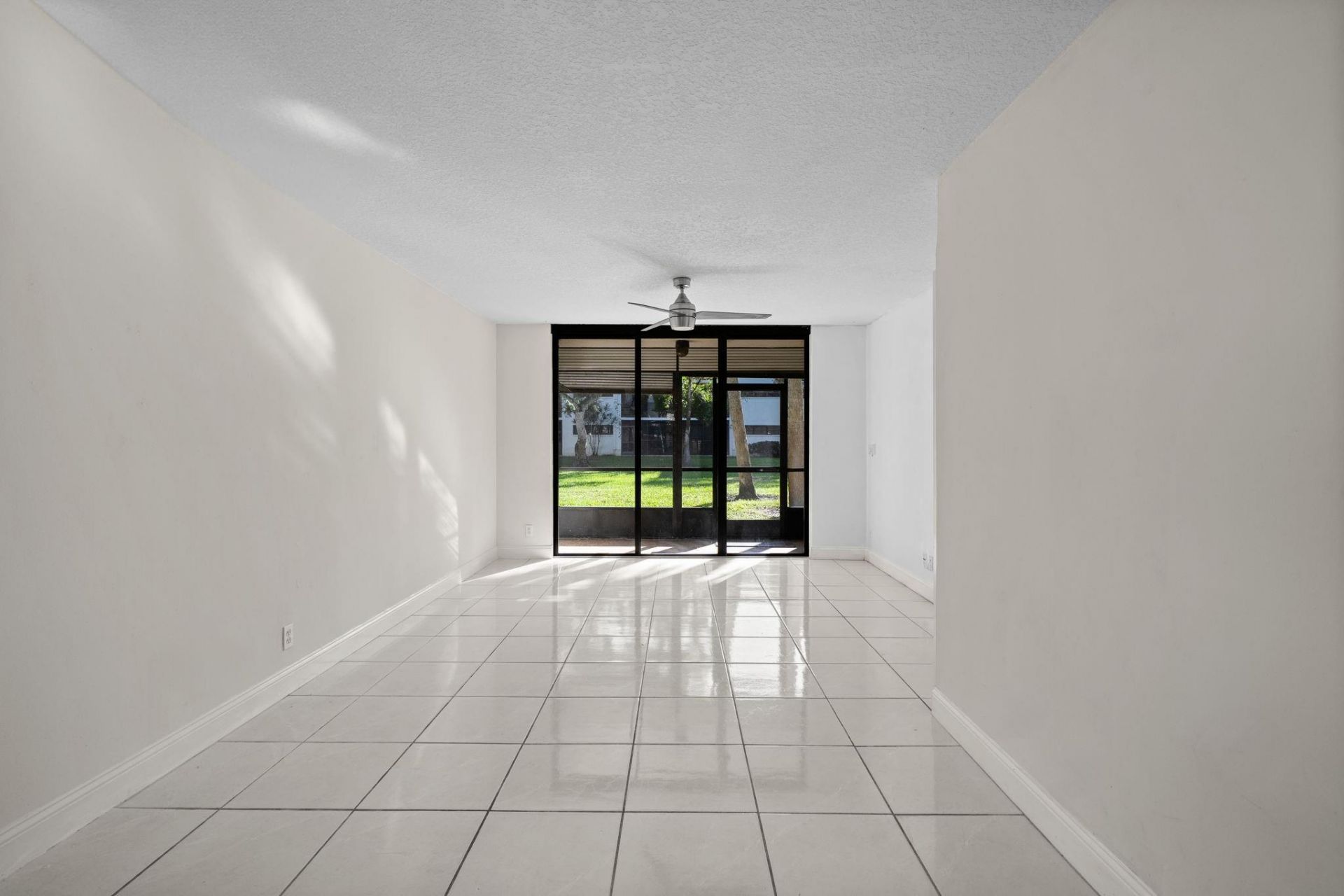 7625 NW 79th Avenue, Unit 106, Tamarac, FL 33321 Photo