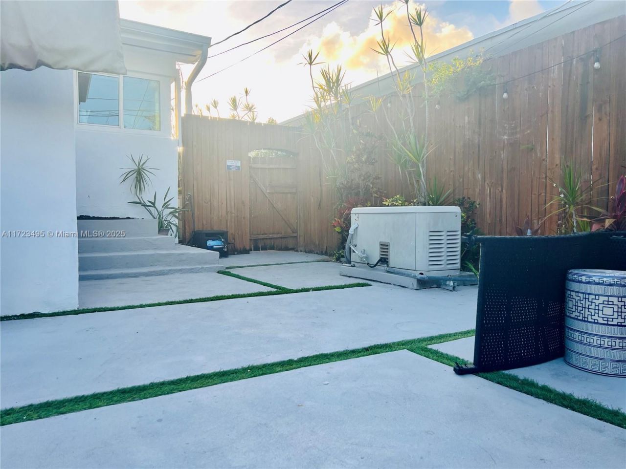 7549 Adventure Ave, North Bay Village, FL 33141 Photo