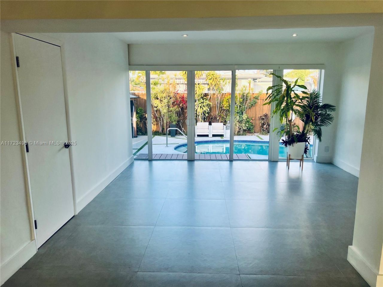 7549 Adventure Ave, North Bay Village, FL 33141 Photo