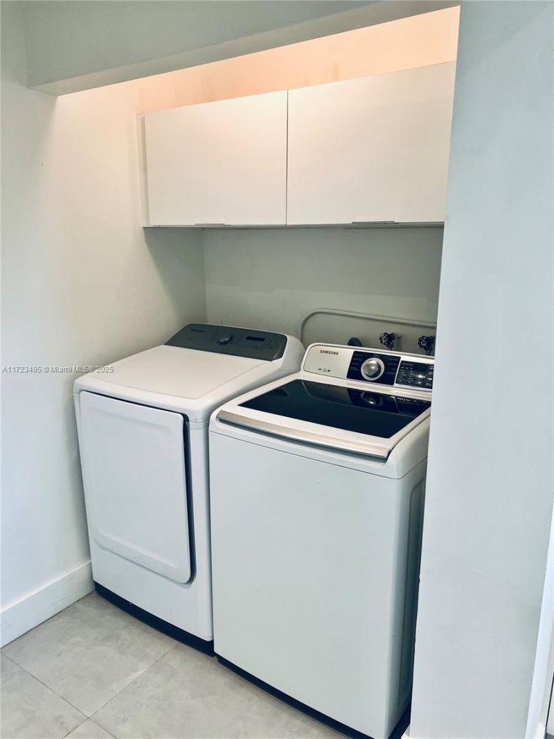 7549 Adventure Ave, North Bay Village, FL 33141 Photo