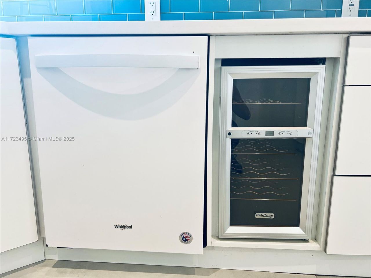 7549 Adventure Ave, North Bay Village, FL 33141 Photo