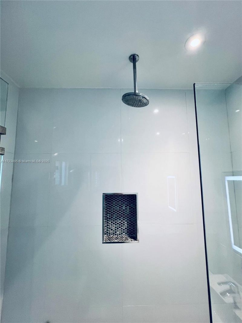 7549 Adventure Ave, North Bay Village, FL 33141 Photo