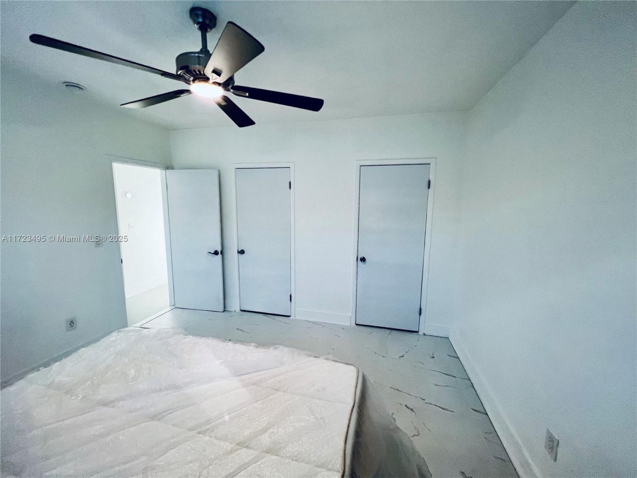 7549 Adventure Ave, North Bay Village, FL 33141 Photo