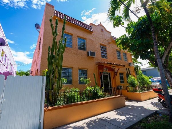 1560 SW 5th St, Miami, FL 33135
