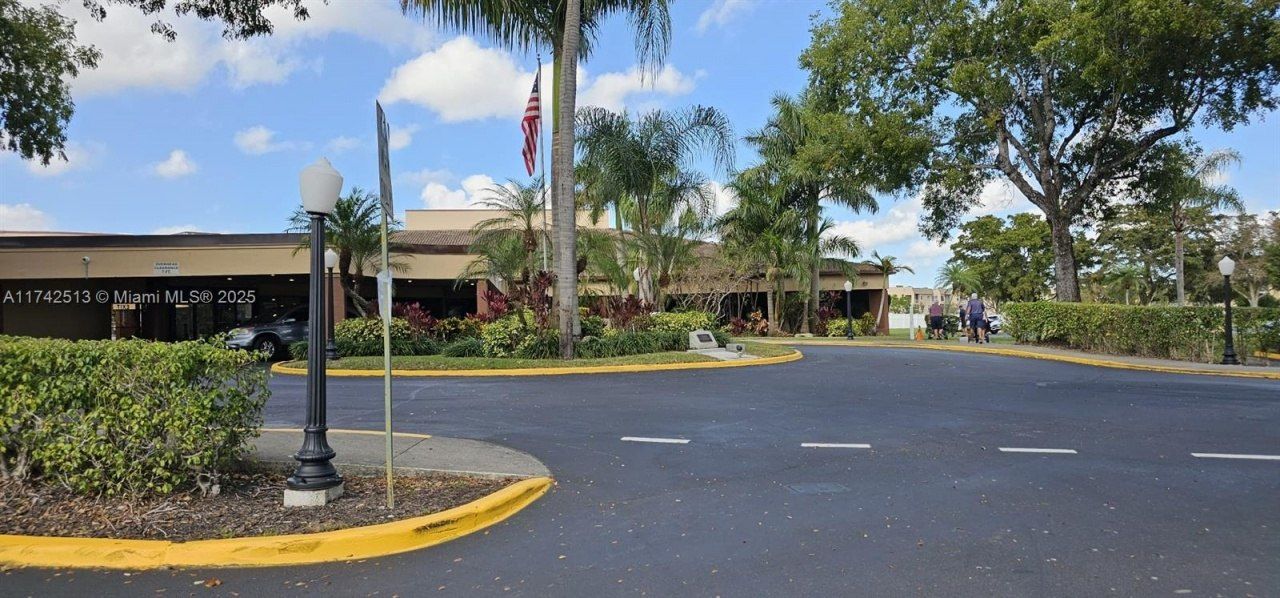 9380 Sunrise Lakes Blvd, Unit 103, Sunrise, FL 33322 Photo