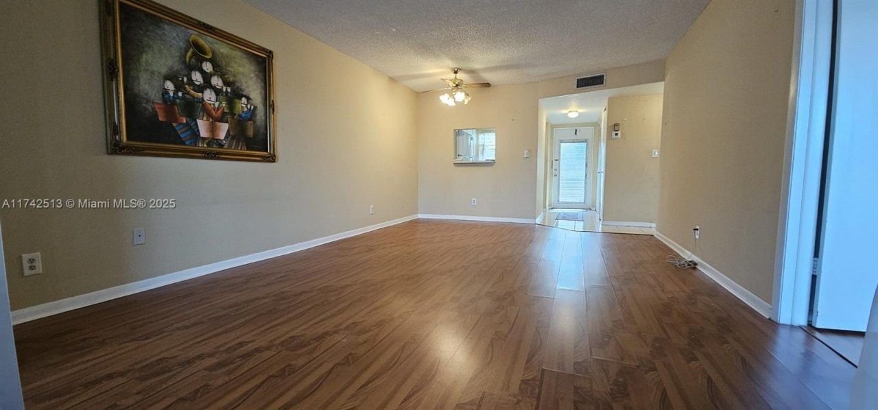 9380 Sunrise Lakes Blvd, Unit 103, Sunrise, FL 33322 Photo