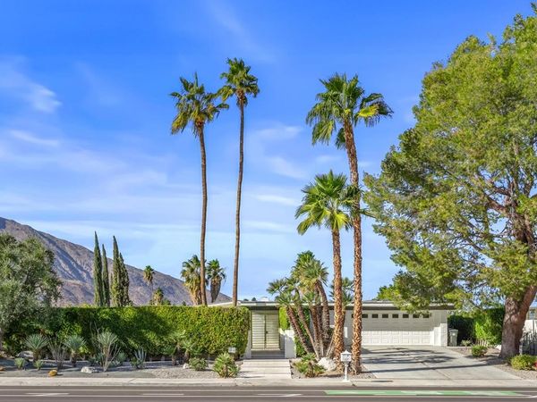 1350 E Murray Canyon Drive, Palm Springs, CA 92264