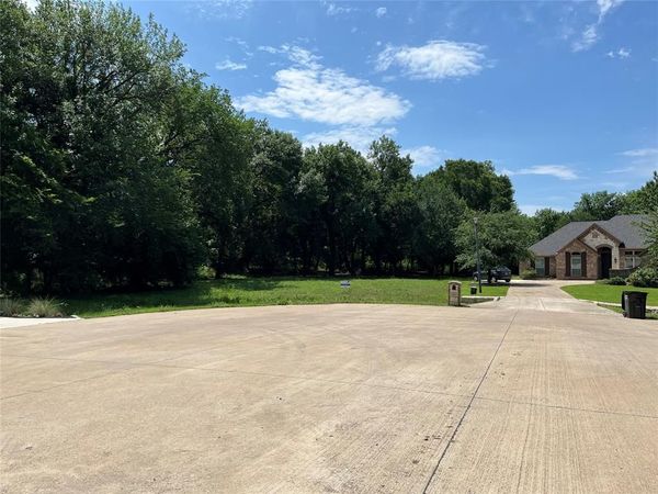 1004 Royal Lytham Court, Grand Prairie, TX 75104