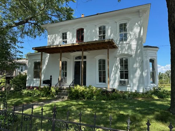 427 E Commercial Avenue, Lowell, IN 46356