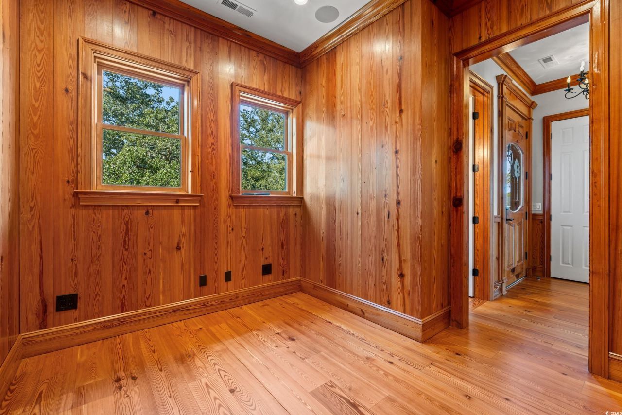 3567 Marion Ln. Photo 5