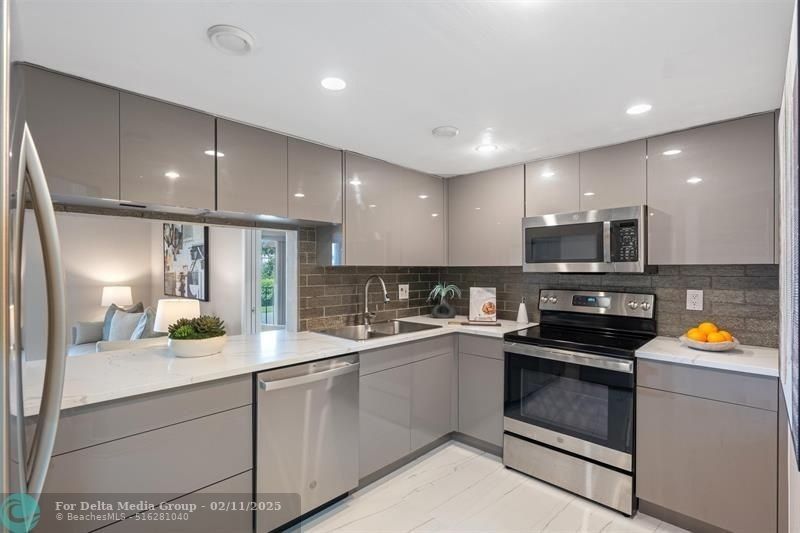 4013 N Ocean Drive, Unit 107, Lauderdale by the Sea, FL 33308 Photo