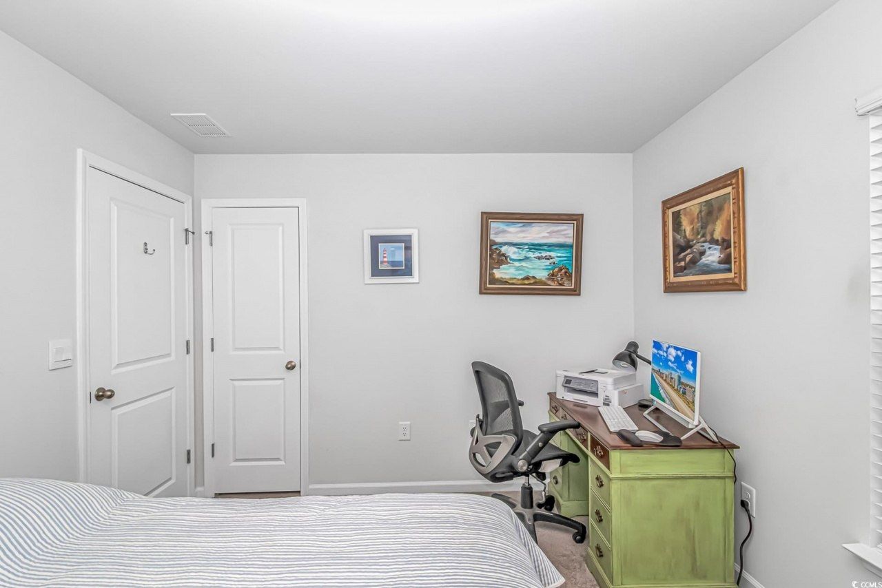 559 Courtridge Loop Photo 14